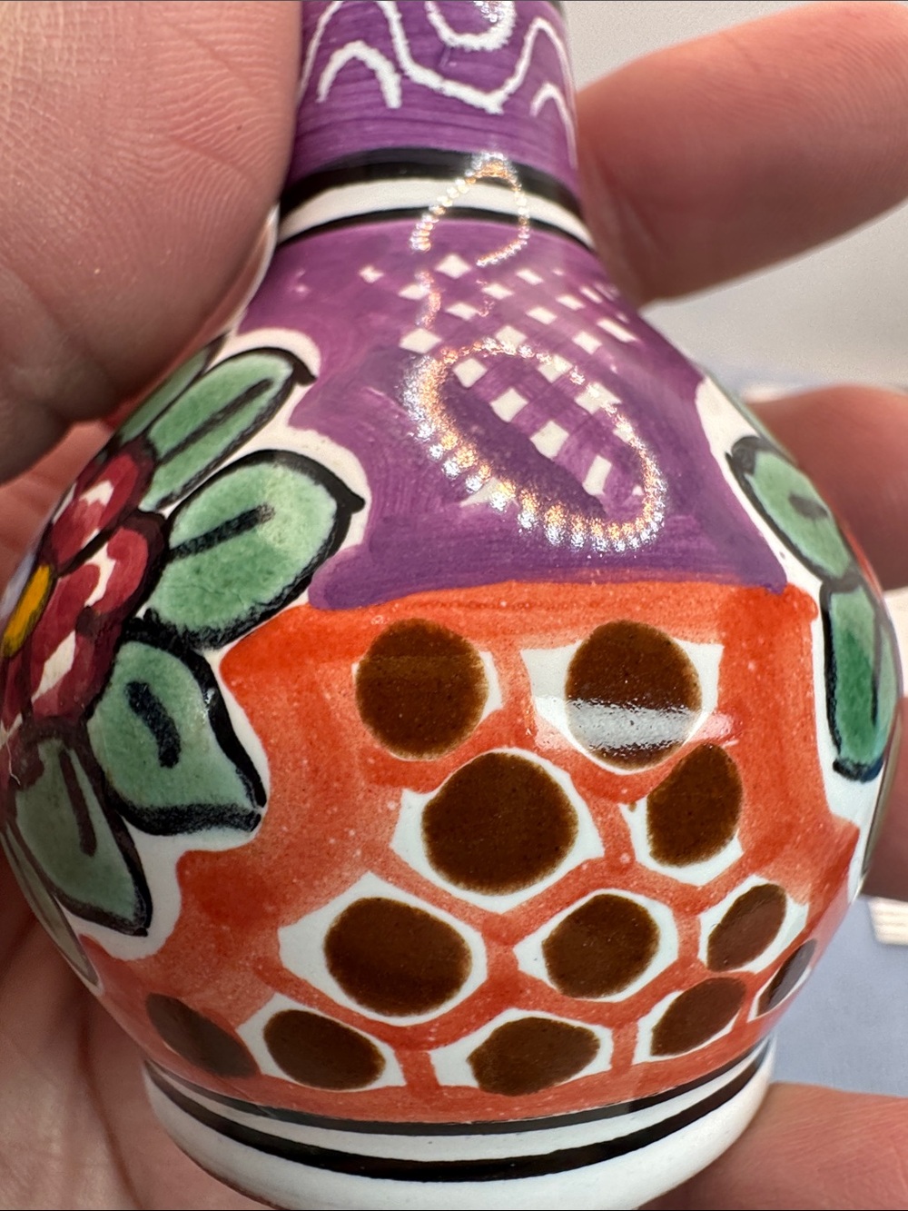 Vintage Hand-Painted Floral Ceramic Bud Vase Made in Puebla Mexico - Picture 10 of 16